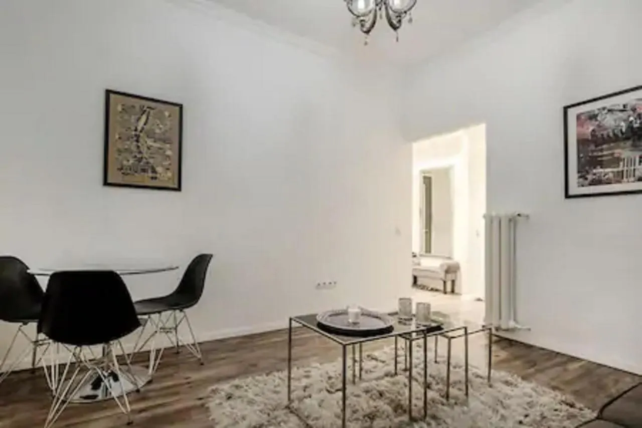 Splendid Private Flat Apartment Budapest Hungary
